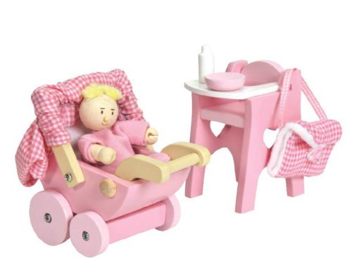 Le Toy Van Daisylane Nursery Set and Baby